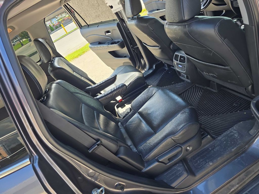 2017 Honda Pilot Image 23
