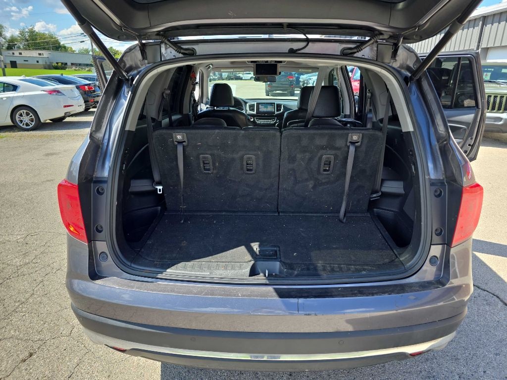 2017 Honda Pilot Image 28