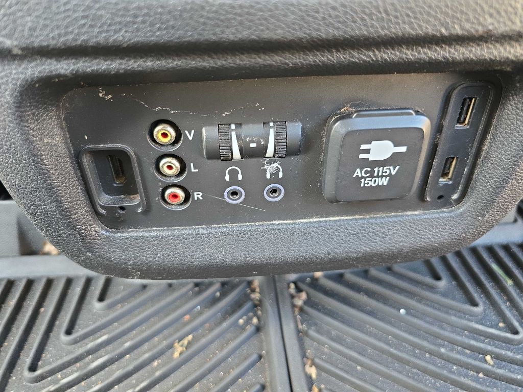 2017 Honda Pilot Image 30