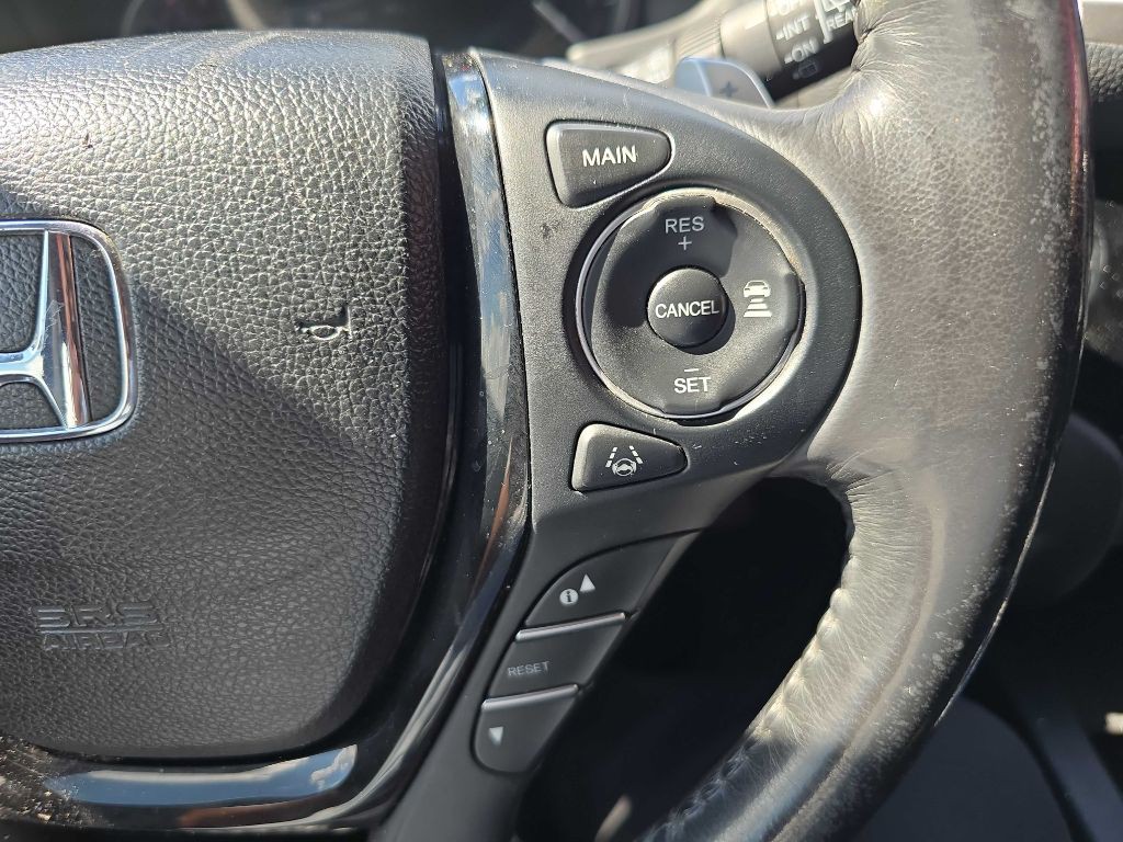 2017 Honda Pilot Image 42
