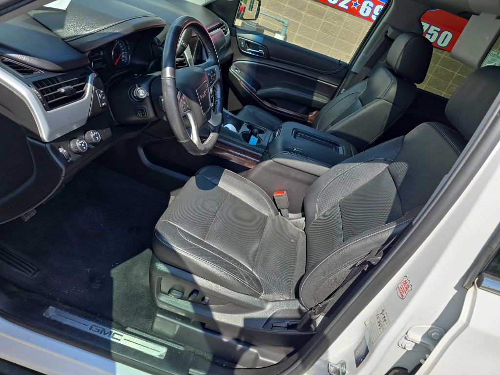2020 GMC Yukon Image 24