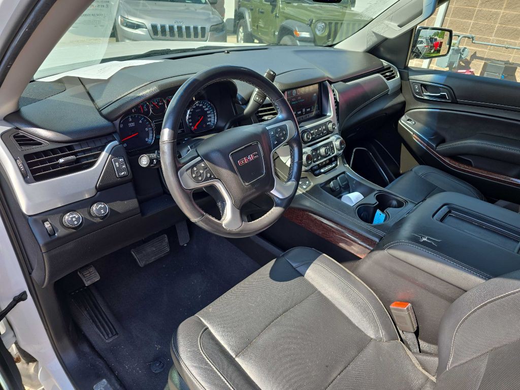 2020 GMC Yukon Image 25
