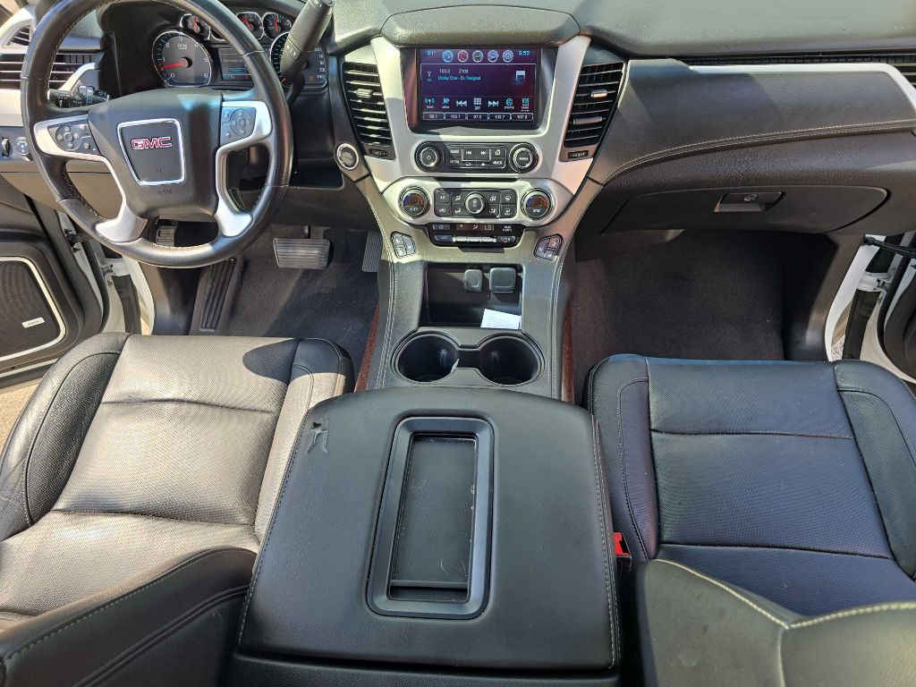 2020 GMC Yukon Image 28
