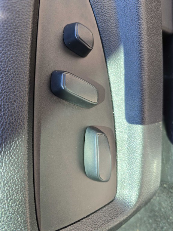 2020 GMC Yukon Image 47