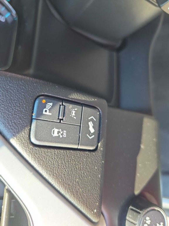 2020 GMC Yukon Image 50