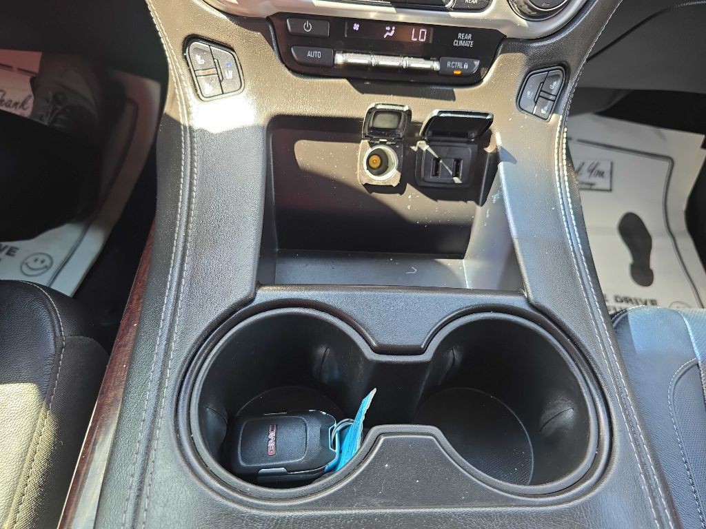 2020 GMC Yukon Image 66