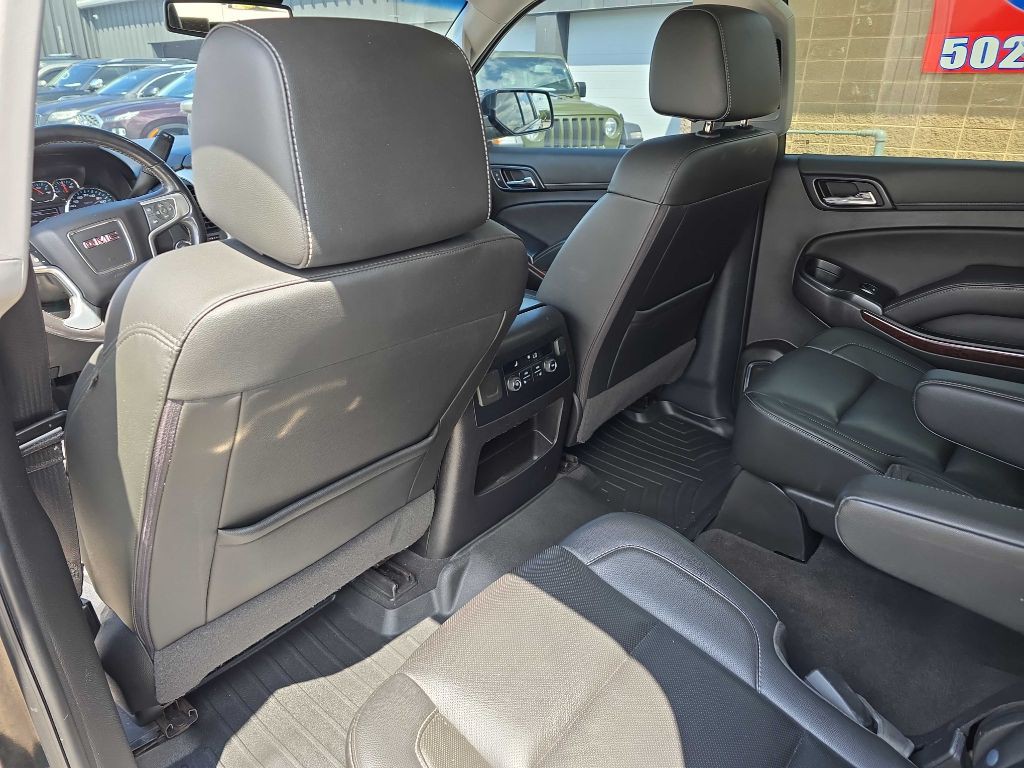 2020 GMC Yukon Image 27