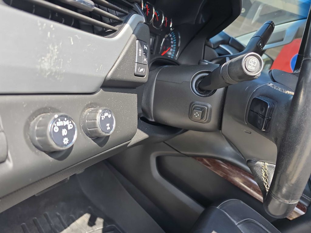 2020 GMC Yukon Image 44