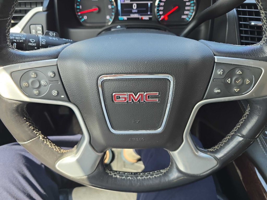 2020 GMC Yukon Image 47