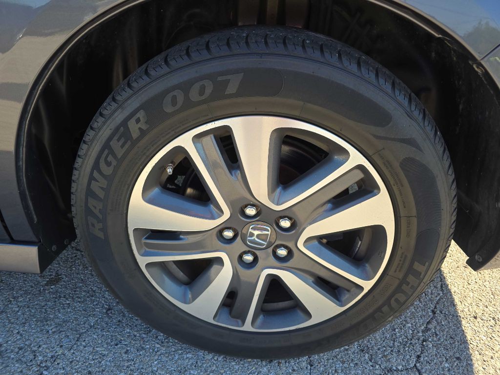 2017 Honda Odyssey Image 15