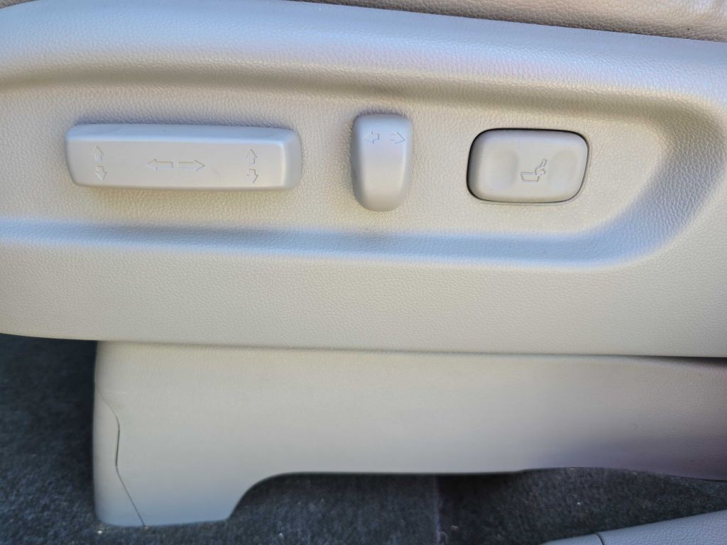 2017 Honda Odyssey Image 40