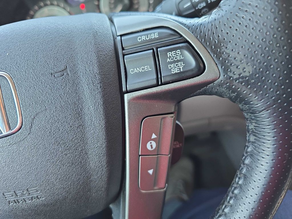 2017 Honda Odyssey Image 46