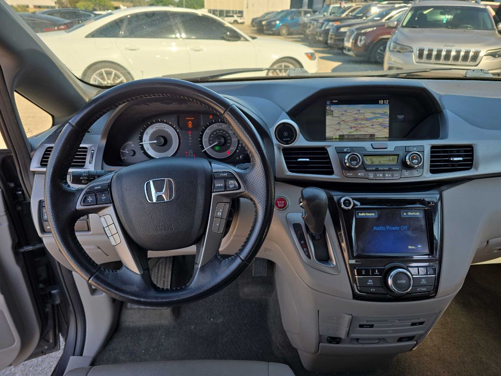 2017 Honda Odyssey Image 38