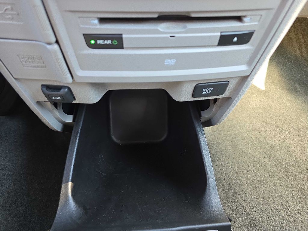 2017 Honda Odyssey Image 57