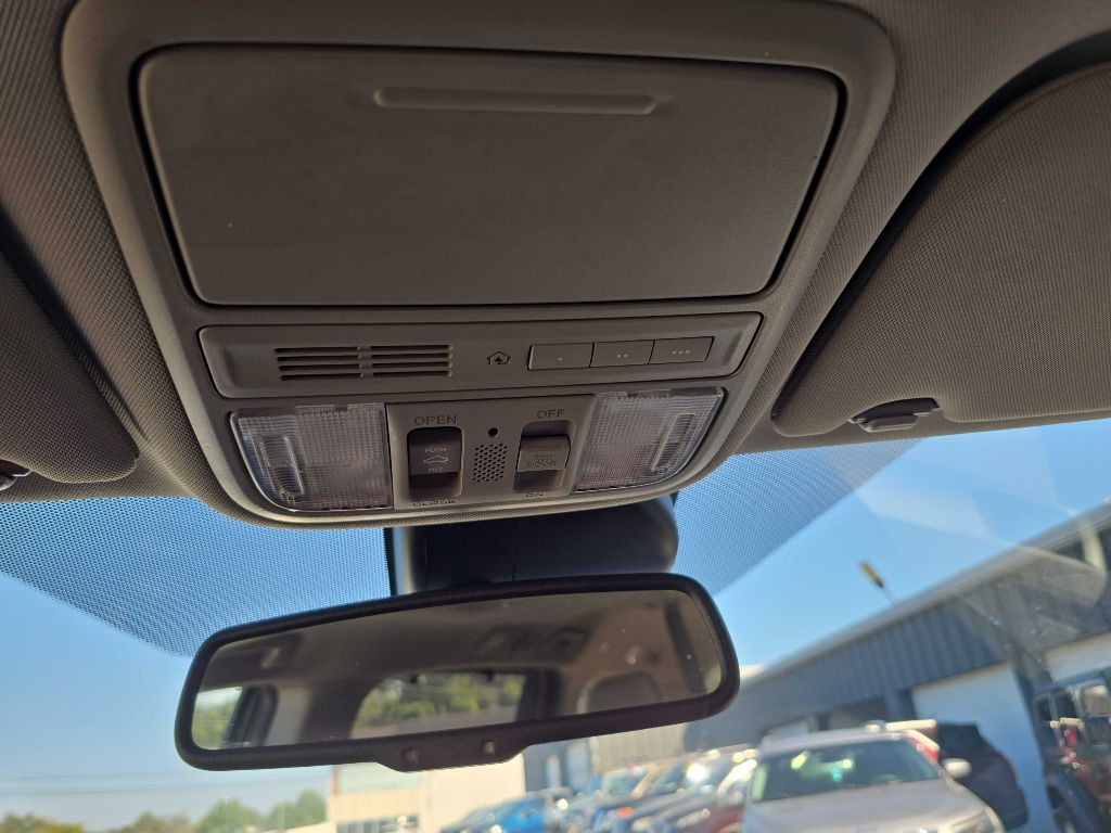 2017 Honda Odyssey Image 62