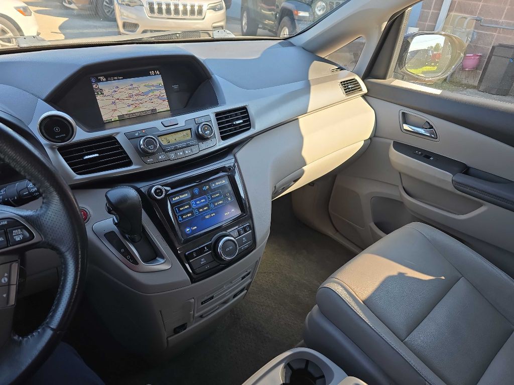 2017 Honda Odyssey Image 63