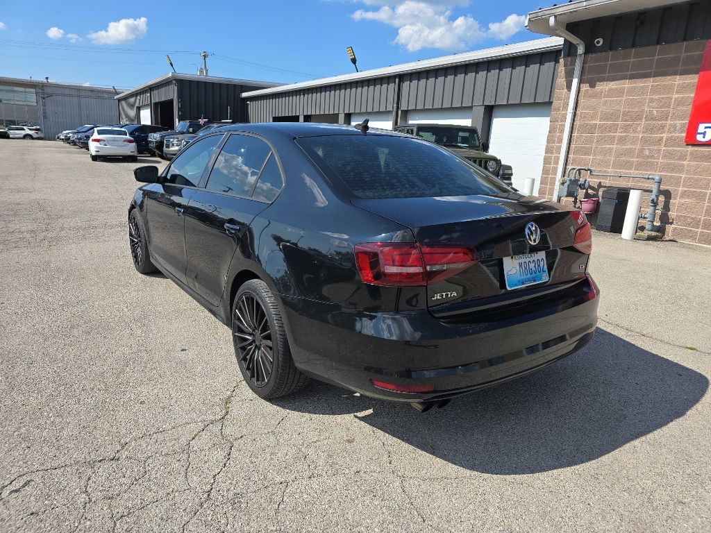 2016 Volkswagen Jetta Image 4