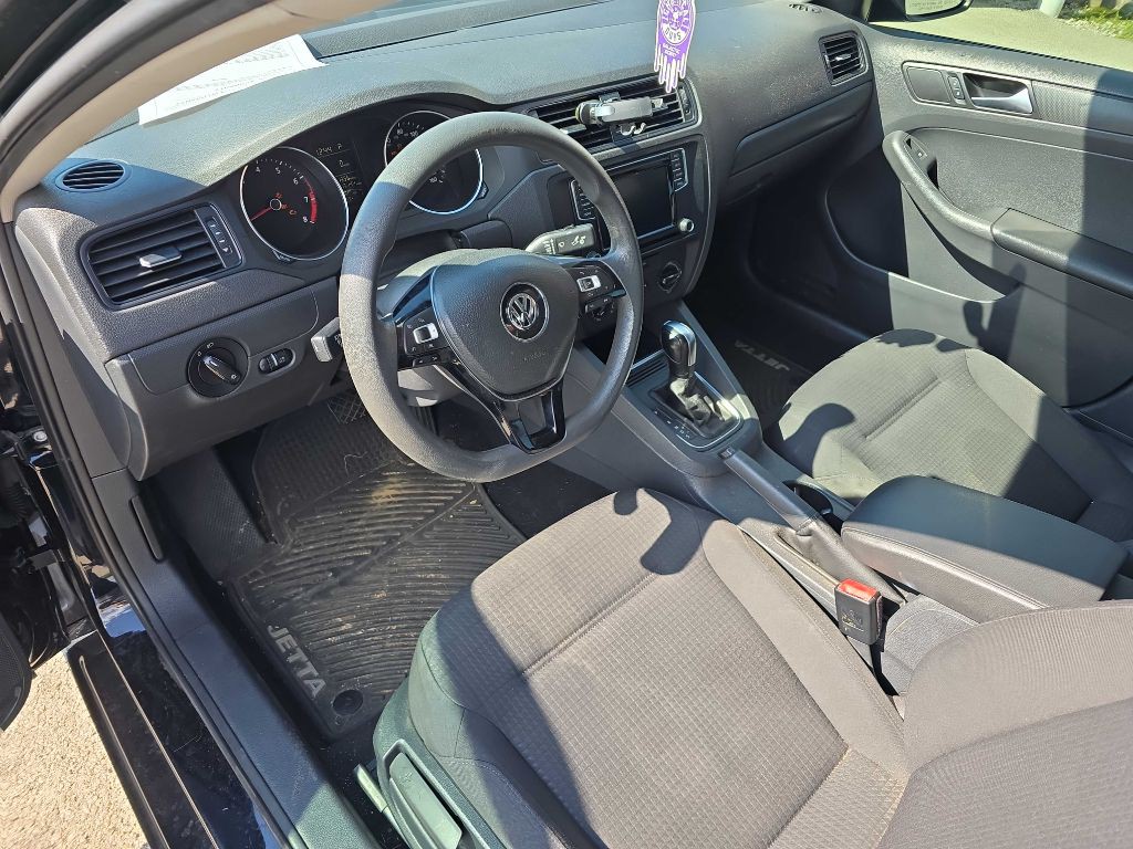 2016 Volkswagen Jetta Image 18