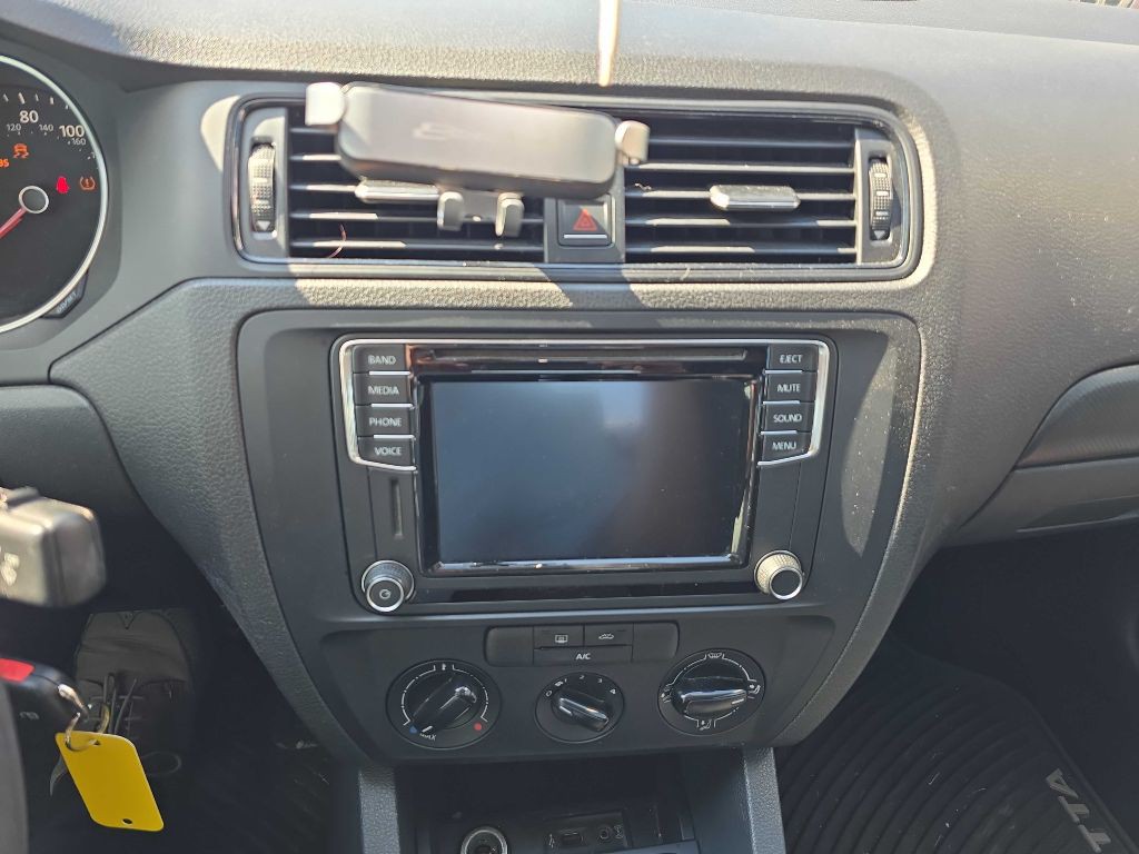 2016 Volkswagen Jetta Image 29