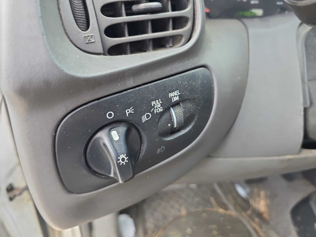 1999 Ford F-150 Image 26