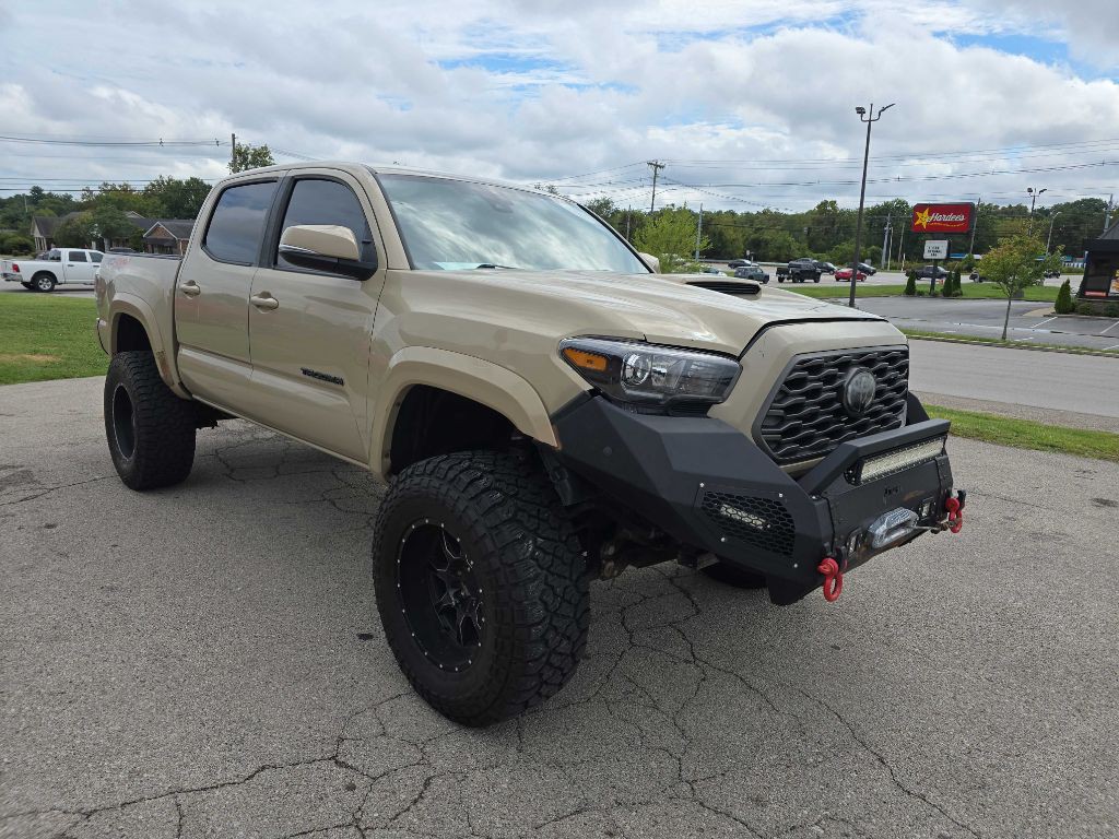 2019 Toyota Tacoma Image 3
