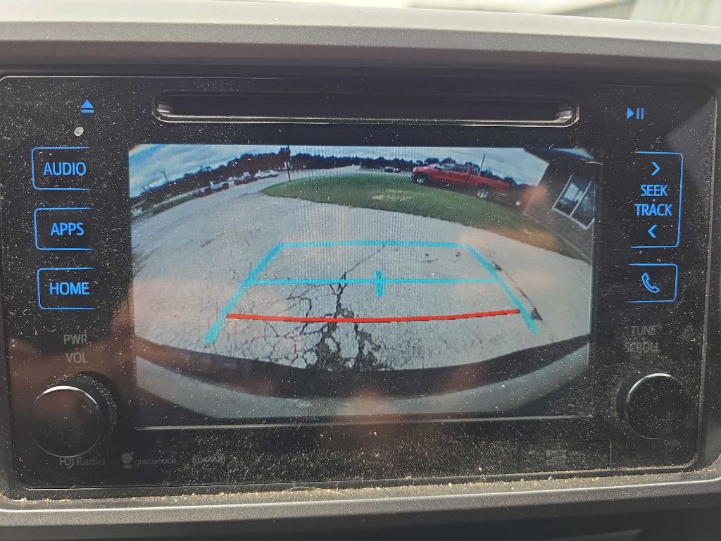 2019 Toyota Tacoma Image 36