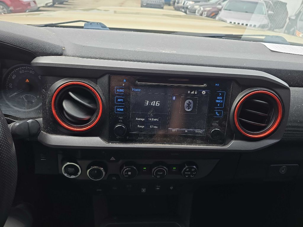 2019 Toyota Tacoma Image 37