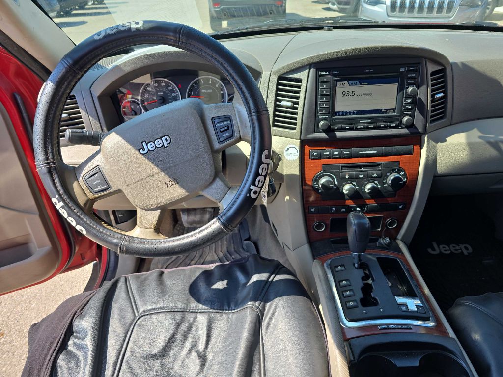2005 Jeep Grand Cherokee Image 29