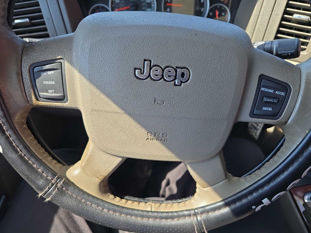2005 Jeep Grand Cherokee Image 33