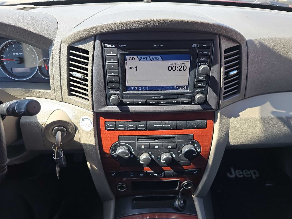 2005 Jeep Grand Cherokee Image 36