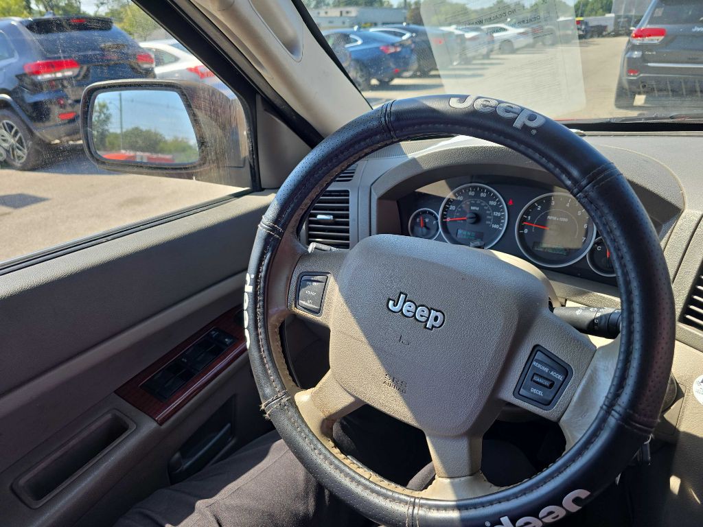 2005 Jeep Grand Cherokee Image 44