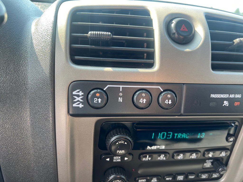 2006 Chevrolet Colorado Image 14