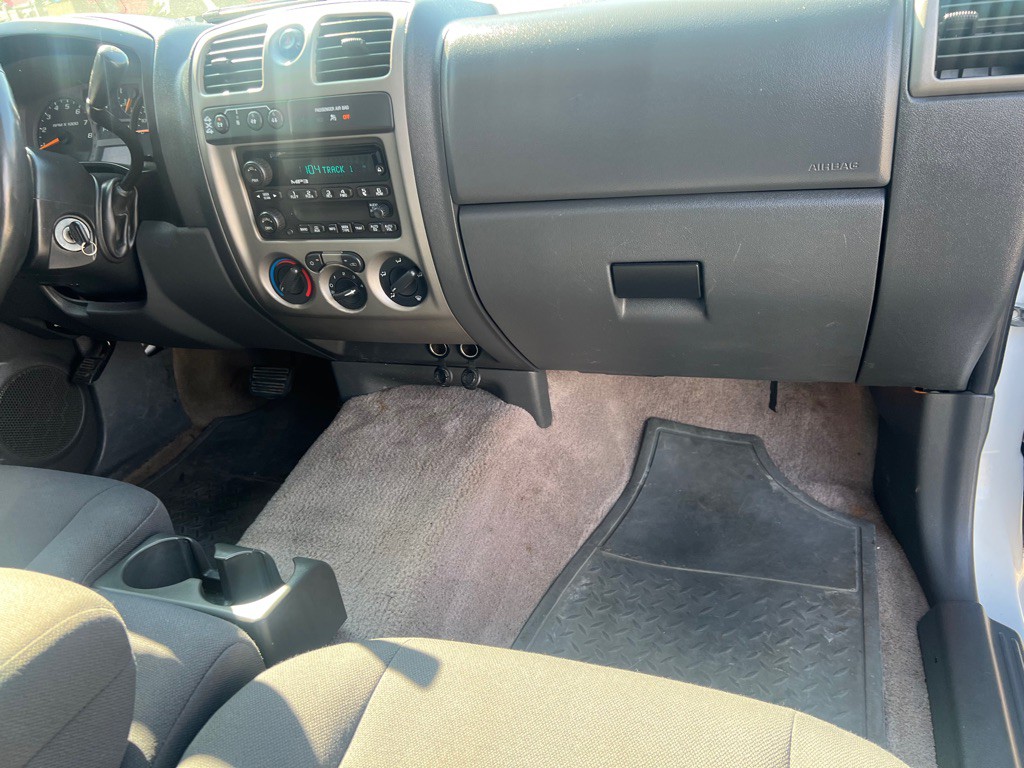 2006 Chevrolet Colorado Image 17
