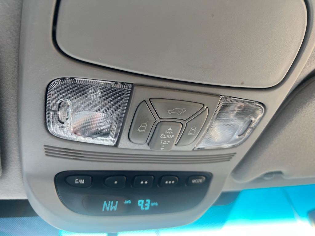 2007 Toyota Sienna Image 14