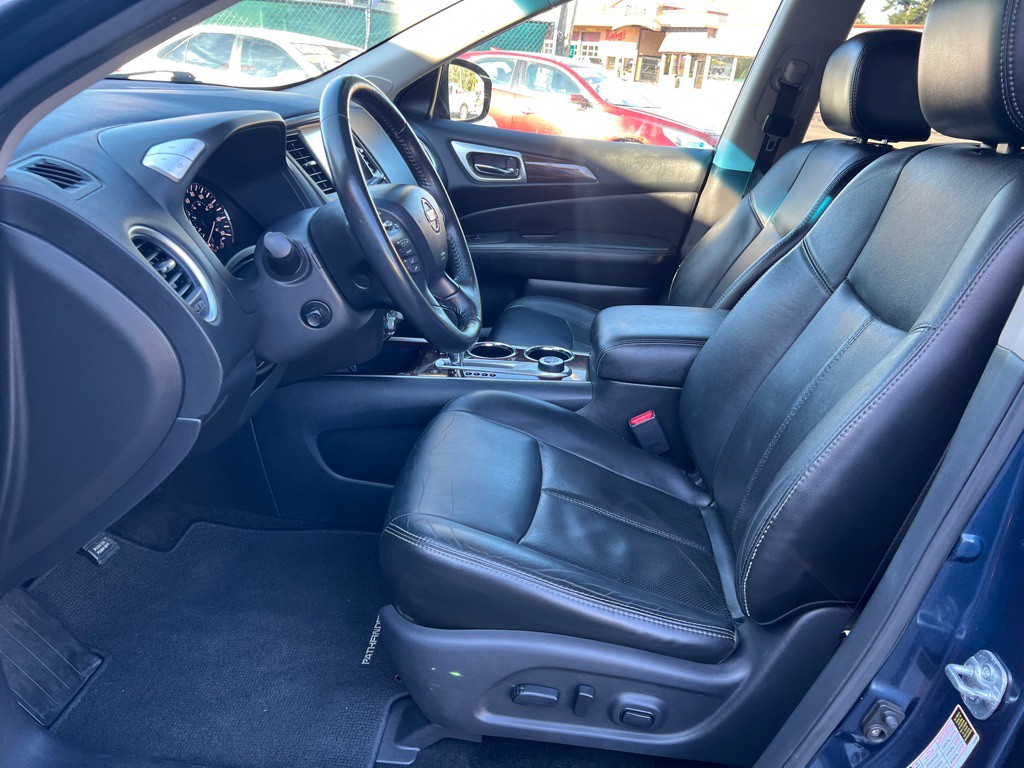 2014 Nissan Pathfinder Image 8