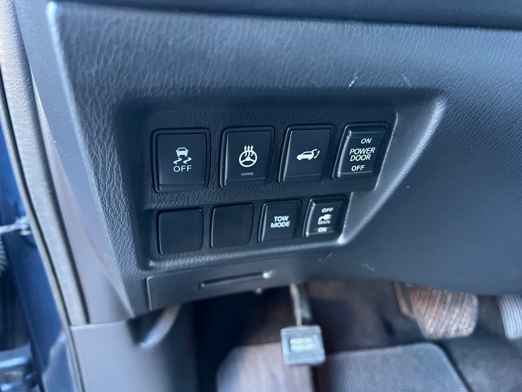 2014 Nissan Pathfinder Image 15