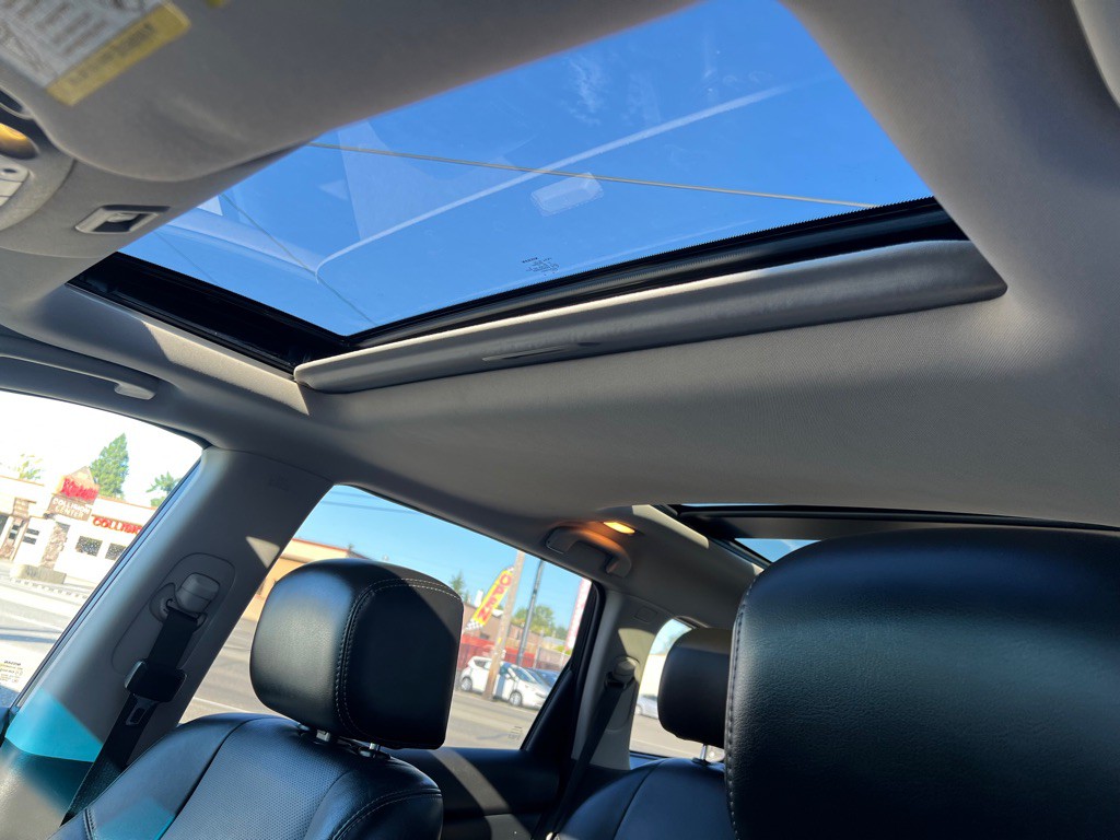 2014 Nissan Pathfinder Image 16