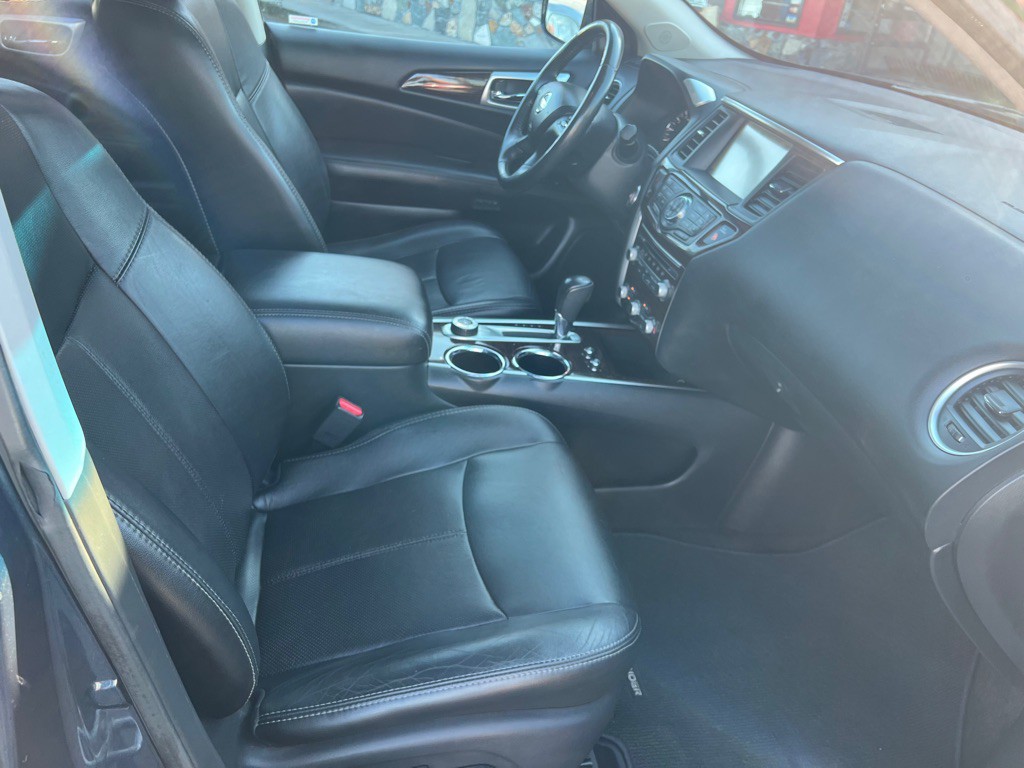 2014 Nissan Pathfinder Image 27