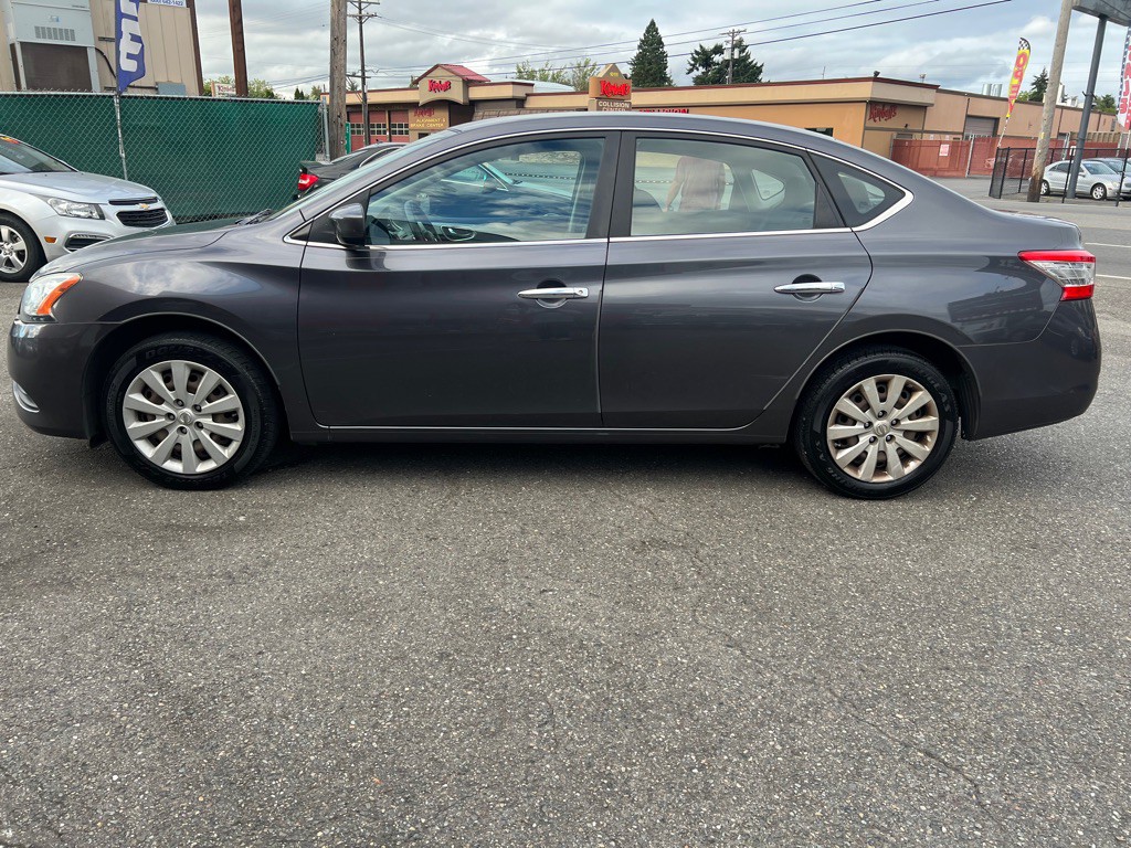 2014 Nissan Sentra Image 1