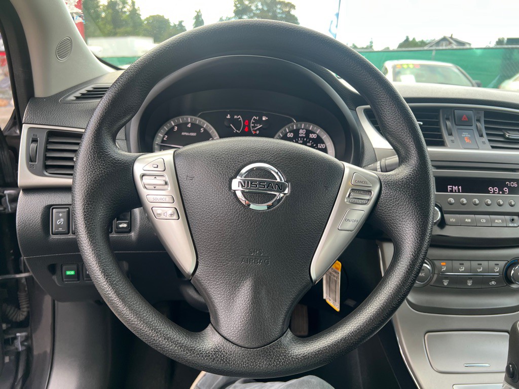 2014 Nissan Sentra Image 11