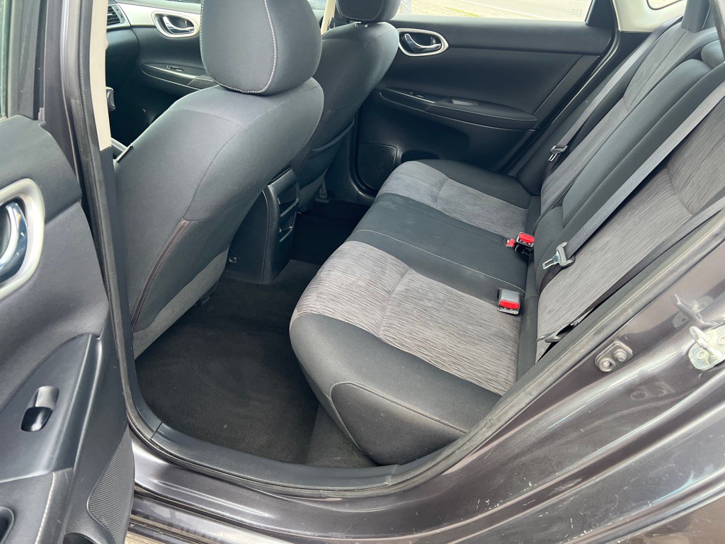 2014 Nissan Sentra Image 13