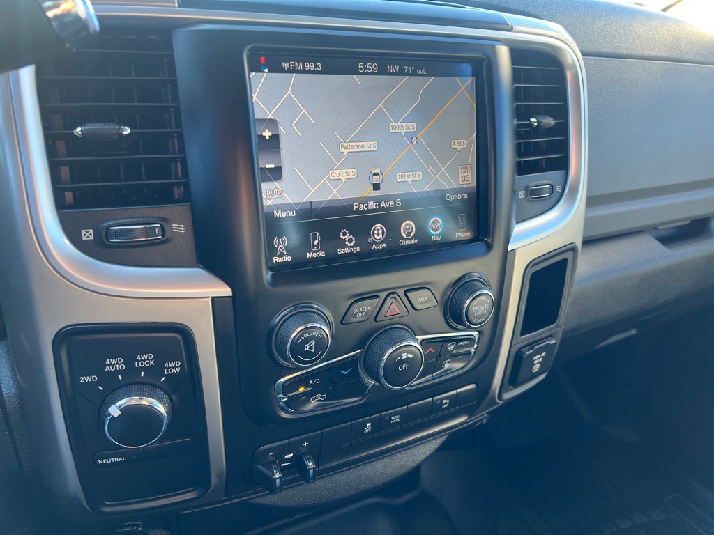 2013 RAM 1500 Image 9
