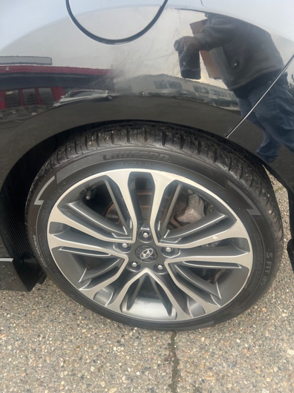 2016 Hyundai Veloster Image 5