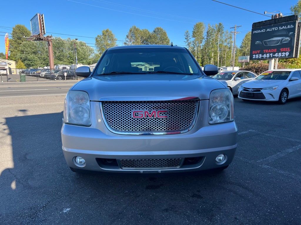2012 GMC Yukon Image 3