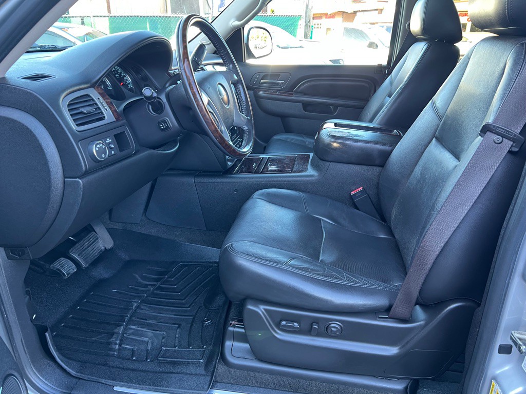 2012 GMC Yukon Image 8