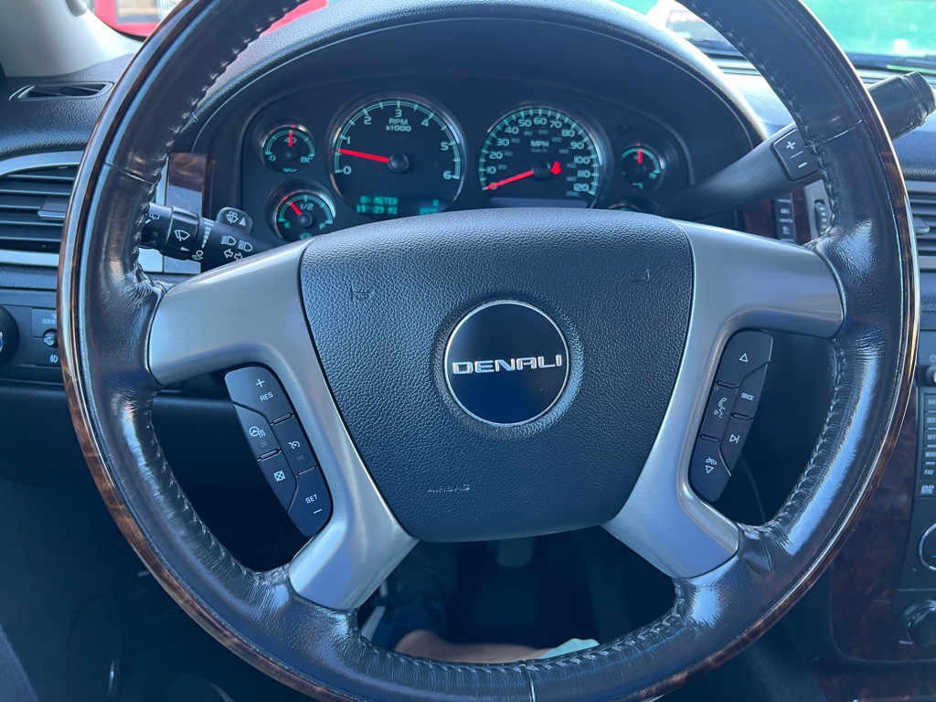 2012 GMC Yukon Image 14