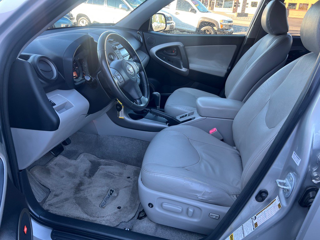 2007 Toyota Rav4 Image 8