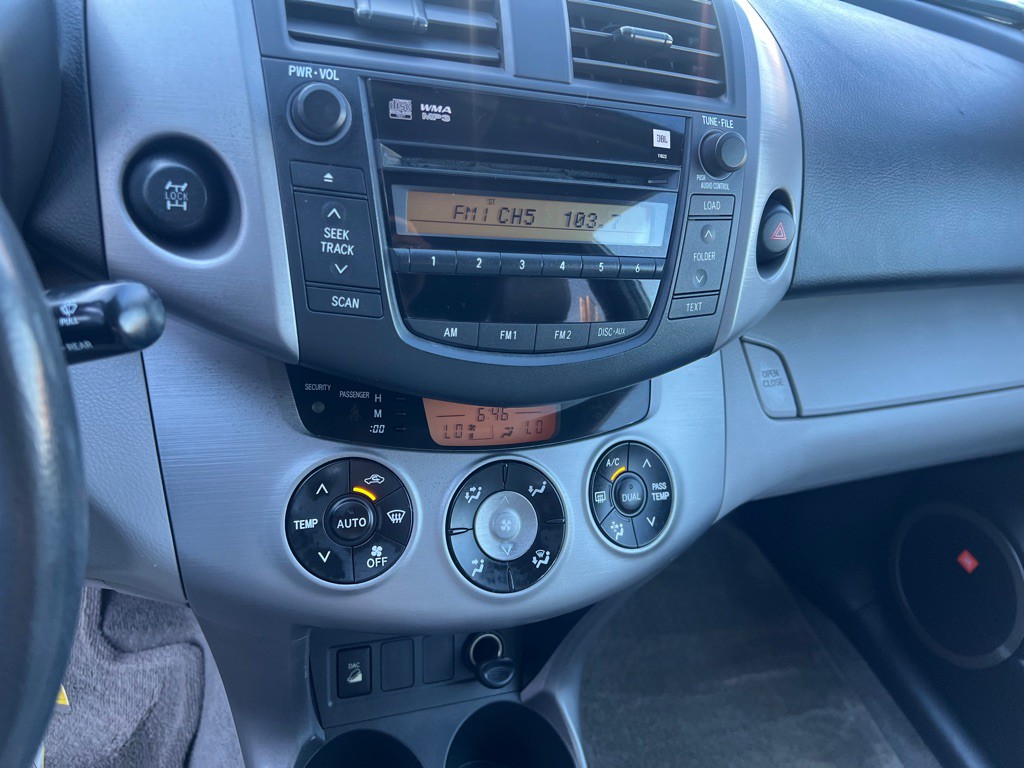 2007 Toyota Rav4 Image 9