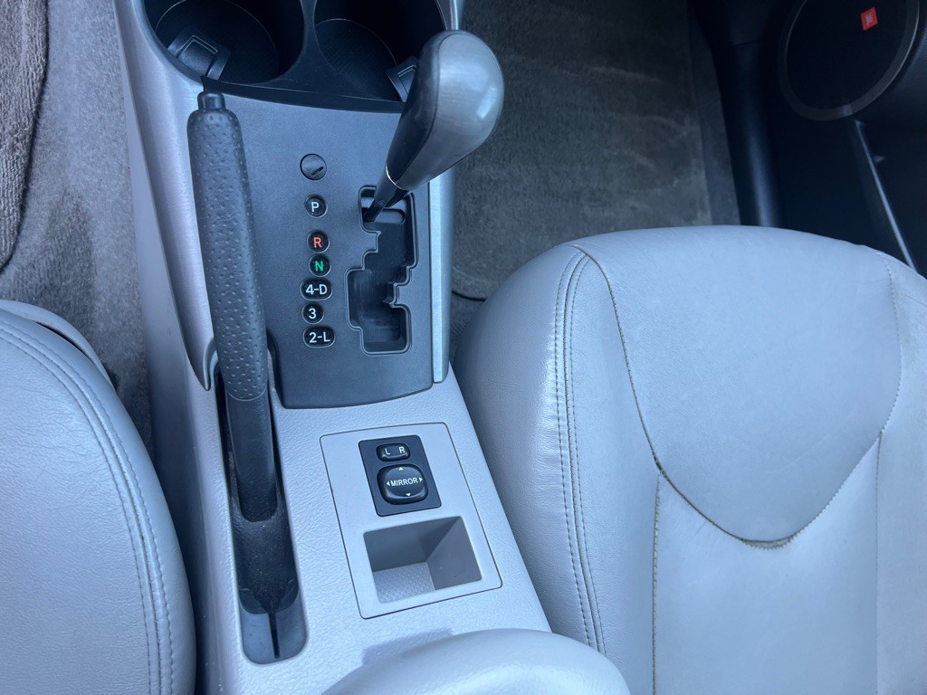 2007 Toyota Rav4 Image 10