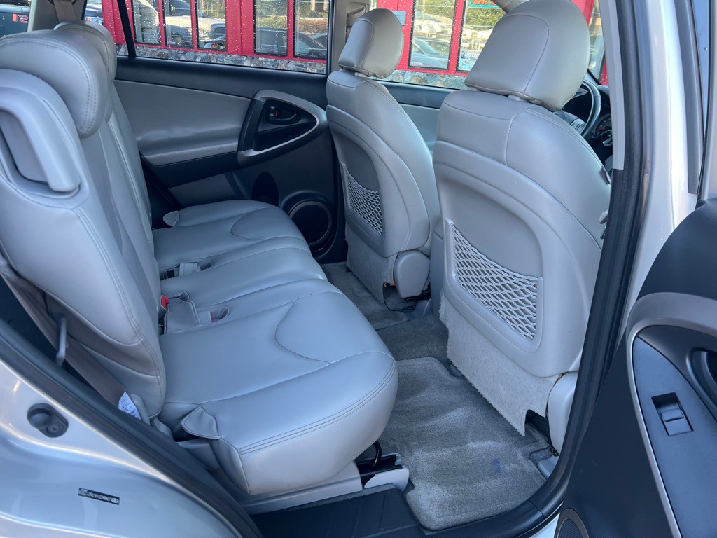 2007 Toyota Rav4 Image 16